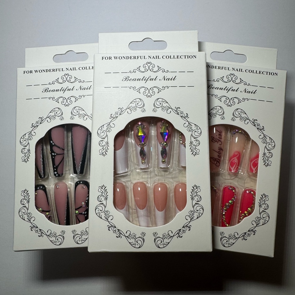 Chic Nail Art Set with Rhinestones